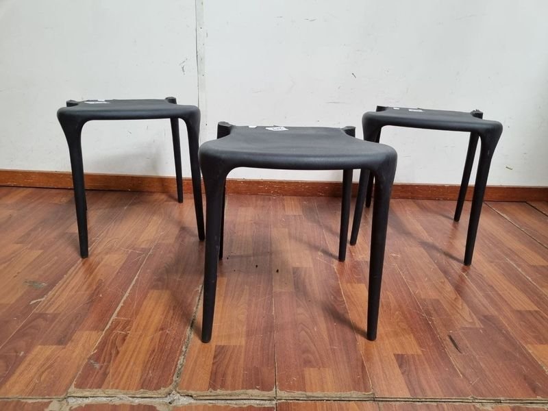 Juego de 3 Banquetas Negras Modernas (40x39x45 cm)