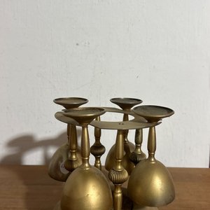 Lote siguiente: Soporte para Copas de Bronce