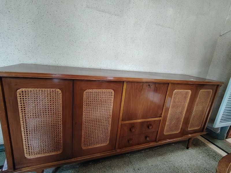 Bargueño Vintage con Puertas de Esterilla