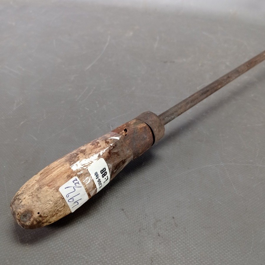 Hierro para marcar ganado con mango de madera - imagen 3