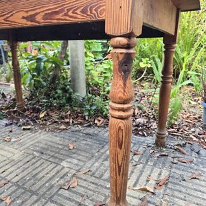 Mesa Antigua de Madera Pinotea Maciza - imagen 3