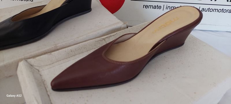 Zapatos de cuero negro y marrón - imagen 3