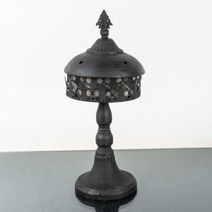 Lote siguiente: Portavelas de Metal Negro Estilo Clásico