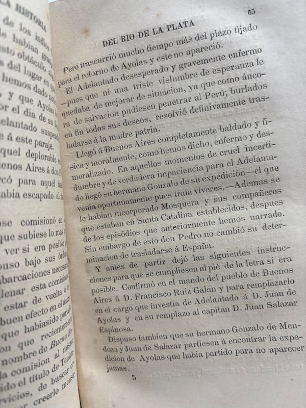 Libro antiguo sobre la historia del río de la Plata - imagen 5