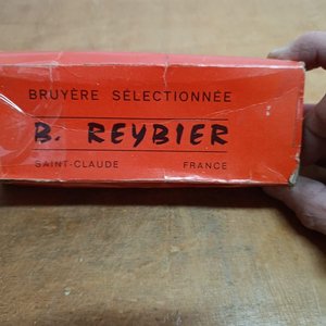 Pipa de Madera B. Reybier con Set de Herramientas y Caja Original - imagen 3