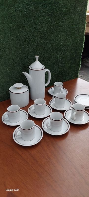 Juego de té blanco en porcelana - imagen 10