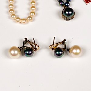 Conjunto de Collar y Aretes de Perlas Majorica - imagen 3
