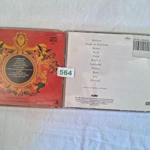 Lote siguiente: Lote de 2 CDs de Elton John: "The One" y "Made in England"