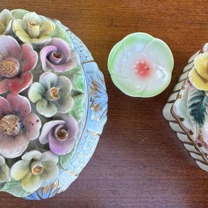 1 juego de 3 alhajeros en ceramica esmaltada española de alta calidad con una decoracion floral y pintados a mano - imagen 2