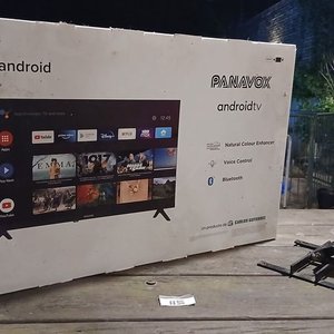 Televisor Samsung LED 32" Modelo UN32C4000PD con Soporte Metálico Articulado - imagen 6
