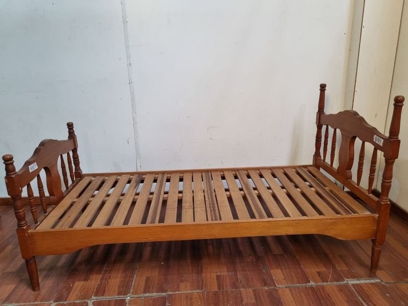 Item 889985 - Image 0