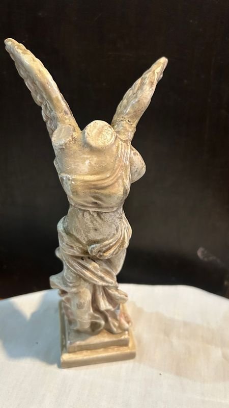 Lote anterior: Figurita en porcelana esmaltada 30 cm