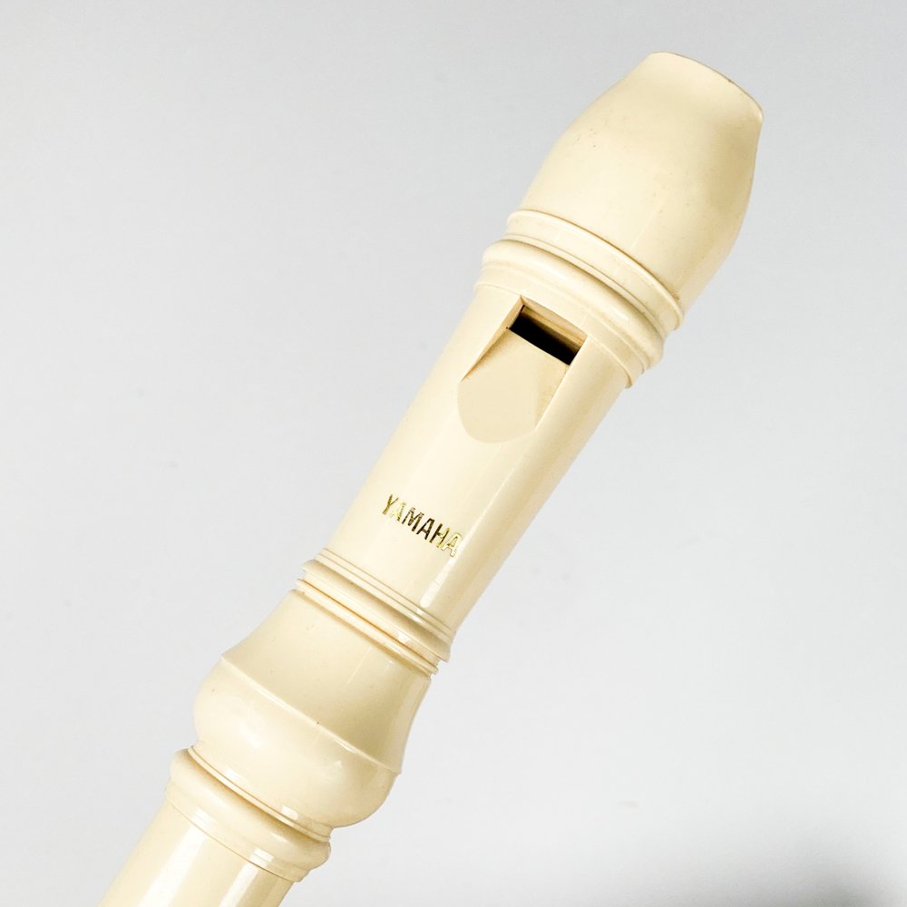 Flauta YAMAHA con estuche - imagen 4