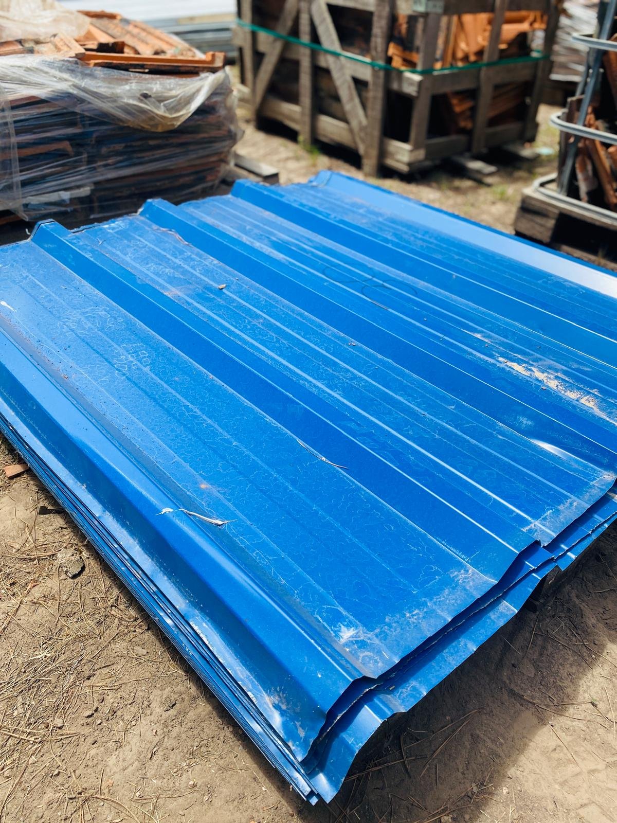 Lotes de materiales para construcción y almacenamiento - imagen 2