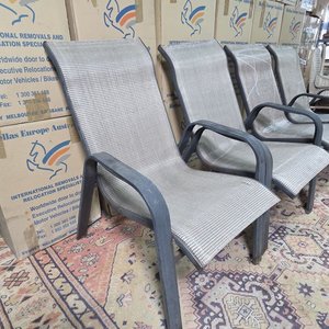 Set de 4 Sillones de Exterior con Estructura Metálica y Asiento de Malla - imagen 2