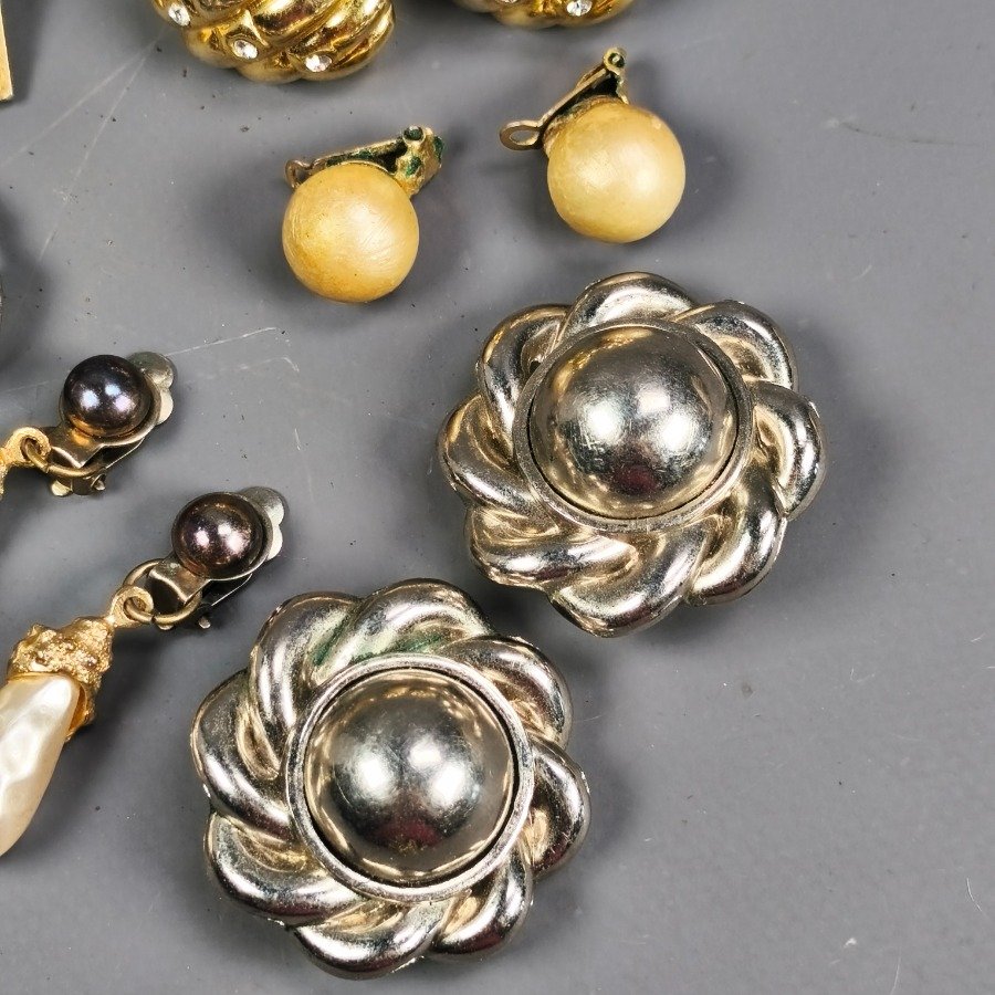 Item 16456 - Image 5