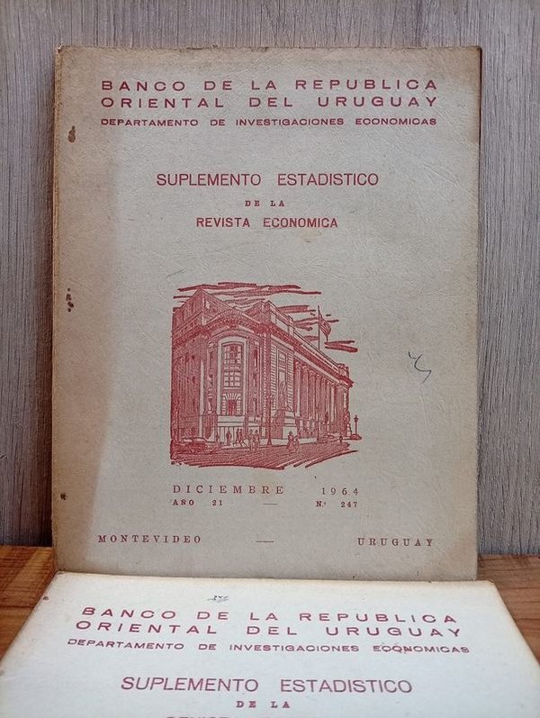 Dos Revistas Económicas Banco República Oriental Uruguay 1964 1965 - imagen 1