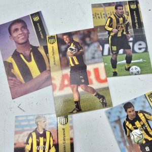 Pack de 5 Tarjetas de Fútbol de Jugadores Históricos de Peñarol - imagen 2