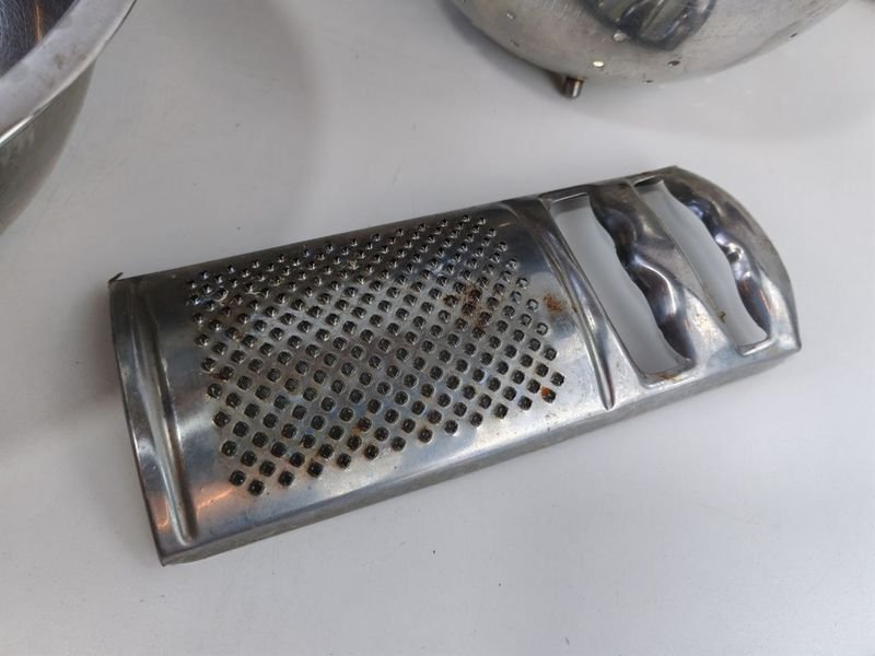 Varios Utensilios de Cocina en Metal - imagen 4