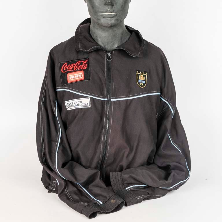 Lote anterior: Campera de entrenamiento de la selección de Uruguay