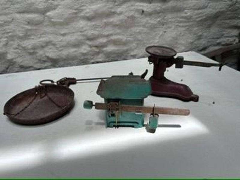 Tres balanzas antiguas para venta - imagen 3