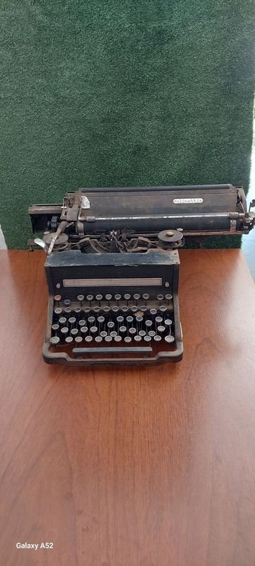 Item 900825 - Image 0