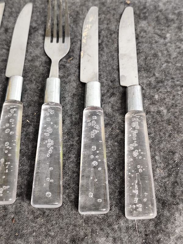 Set de 6 Cubiertos con Mangos de Acrílico Transparente con Burbujas - imagen 1