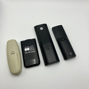 Lote de Cuatro Controles Remotos Universales y de Marca - imagen 2