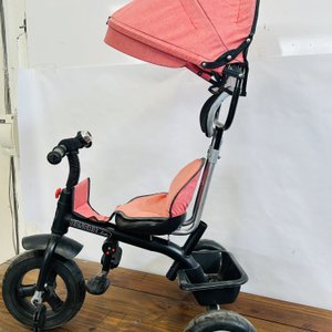 Triciclo Infantil Honghu Rosa con Toldo y Canasto - imagen 2