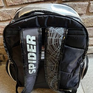 Mochila Escolar Spiderman Roja y Plateada - imagen 4