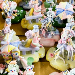 Lote de Figuras de Porcelana Estilo Payaso - imagen 3