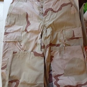Lote anterior: Pantalón de Camuflaje Desértico Talle 39