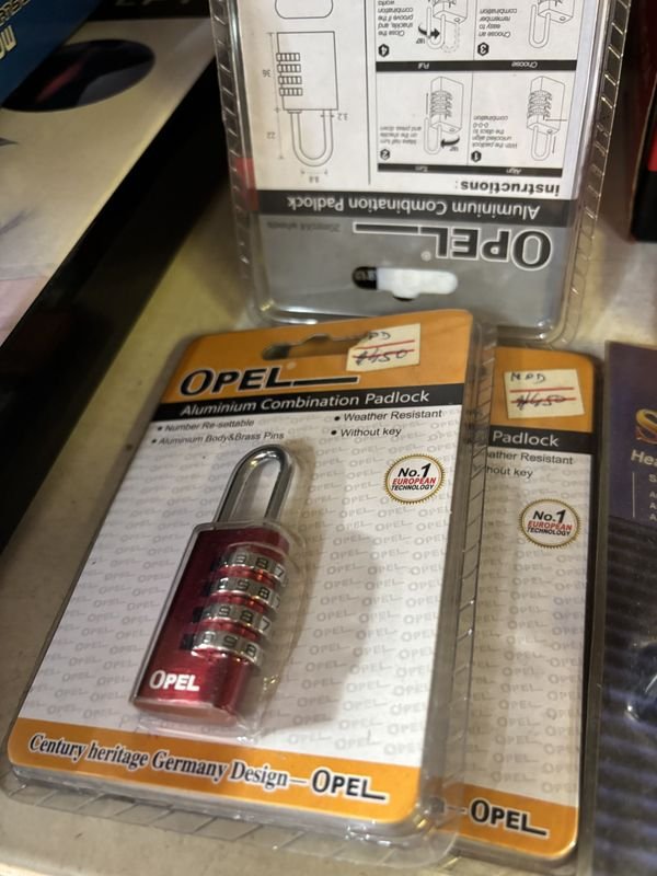 Cajas de candados y combinación de candado - imagen 2