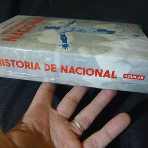 Libro "Historia de Nacional" por Andrés Reyes - Edición Ampliada y Revisada - imagen 2