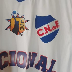 Camiseta de Básquetbol Club Nacional de Football Umbro Talle XXL (Peacock N° 5) - imagen 4