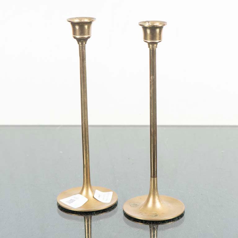 Par de Candeleros de Bronce Vintage