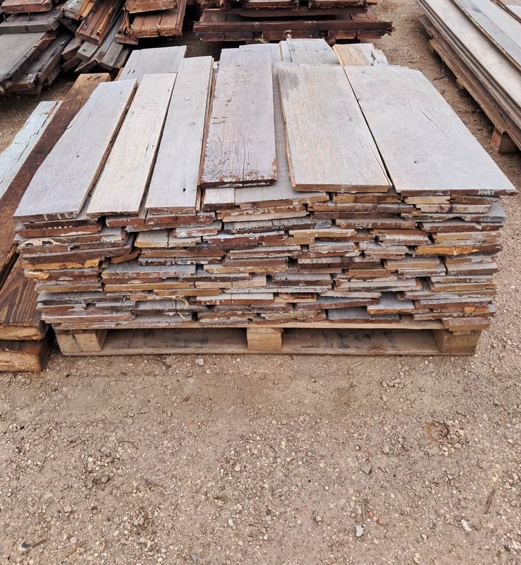 Tablas Machimbradas de Madera Variada - 26m2 Aprox.
