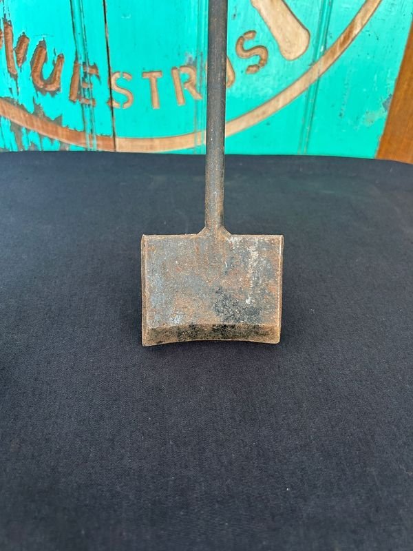 Corta cola y cauterizador de guampa - Equipamiento antiguo - imagen 2