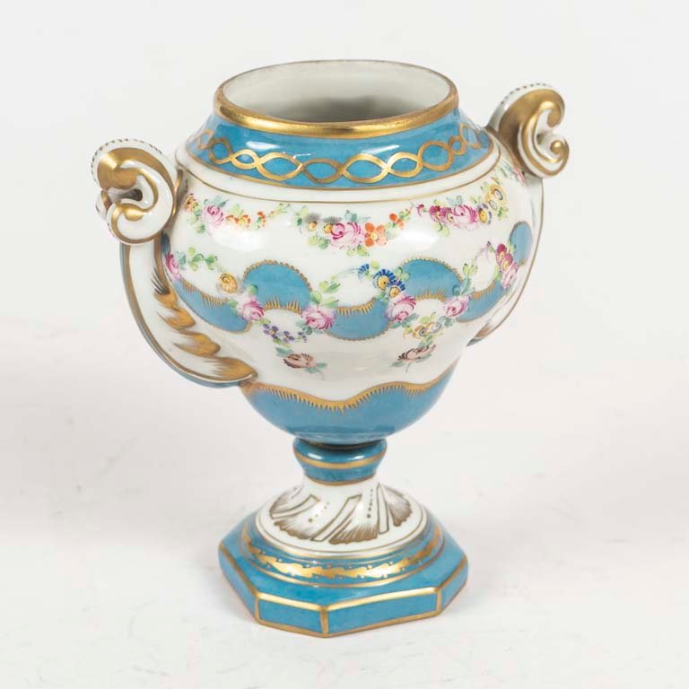 Lote anterior: Anforita de porcelana viejo paris pintado a mano