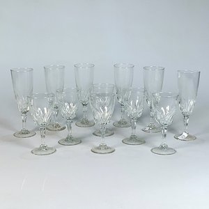 12 Copas de Vidrio Prensado: 6 Flauta (18 cm) y 6 para Vino (13 cm) - imagen 1