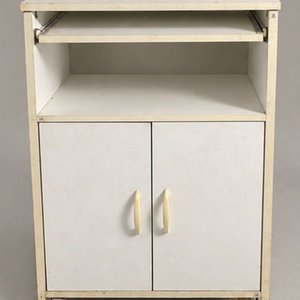 Lote siguiente: Mueble Auxiliar de Trabajo con Bandeja Extensible y Ruedas
