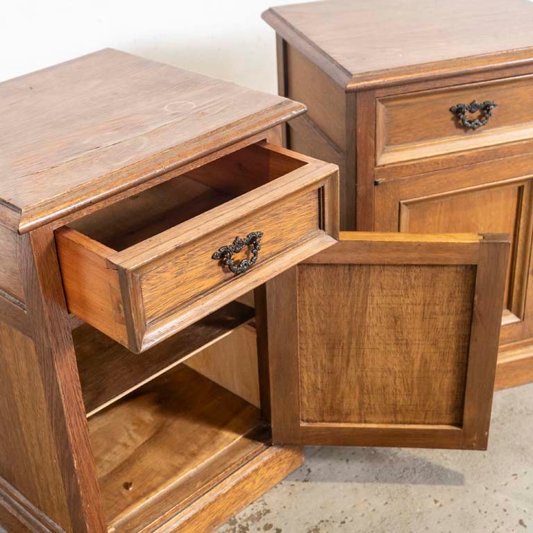 Mesas de luz de madera con detalles y características únicas - imagen 3