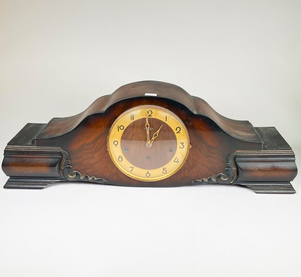 Lote anterior: Reloj sobremesa de madera con carillón