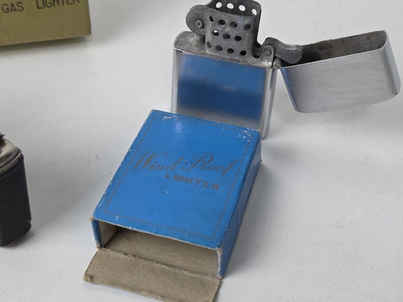 Lotes de encendedores antiguos y accesorios - imagen 6