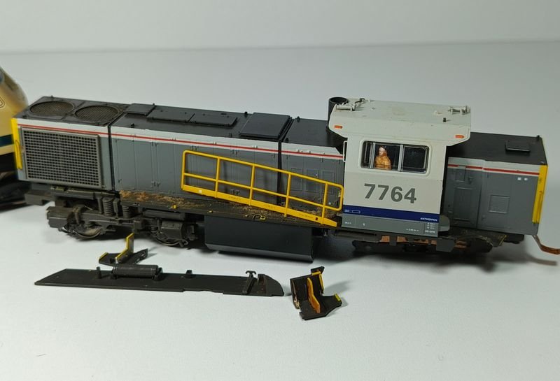 Modelos de locomotoras a escala reducida - imagen 2