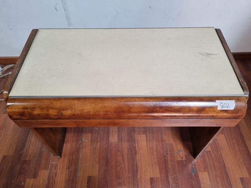 Item 852037 - Image 1