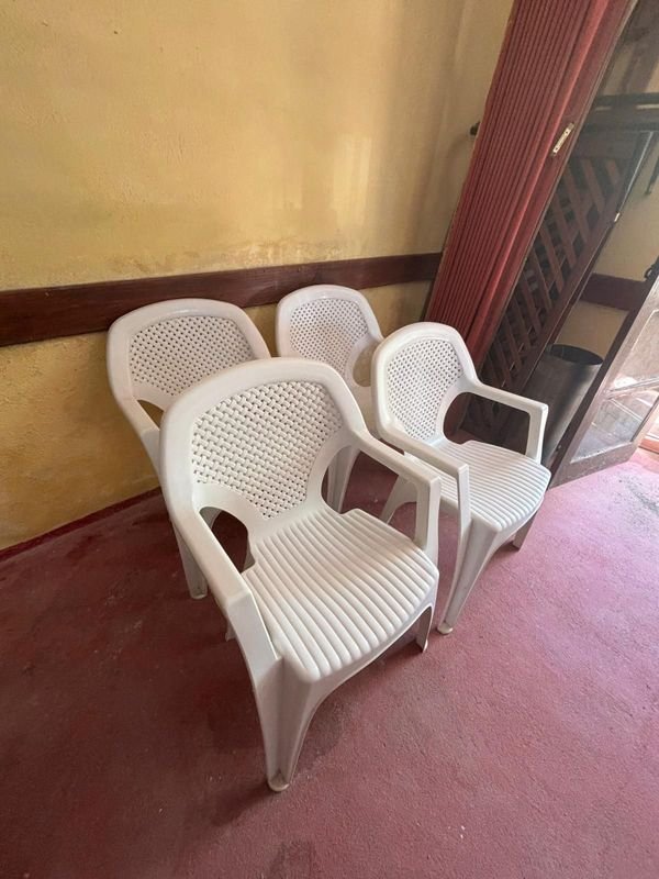 Item 889396 - Image 1