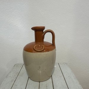Lote anterior: Porrón de Gres Vintage con Asa y Boca Estrecha