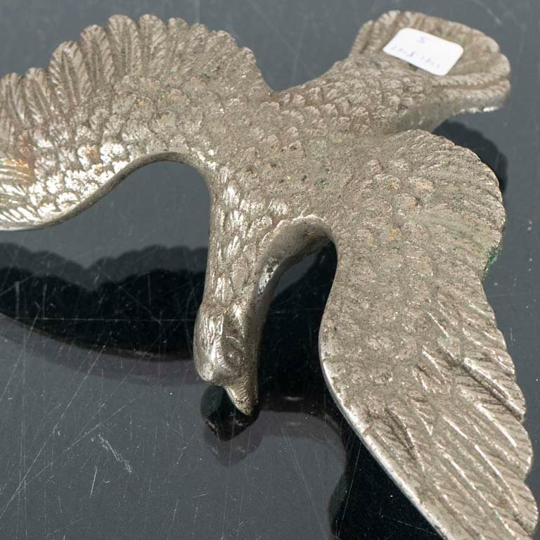Figura de metal maciza de ave en vuelo - imagen 2