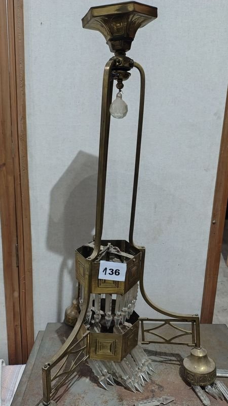 Lote siguiente: Lámpara de techo en bronce con cajones de vidrio